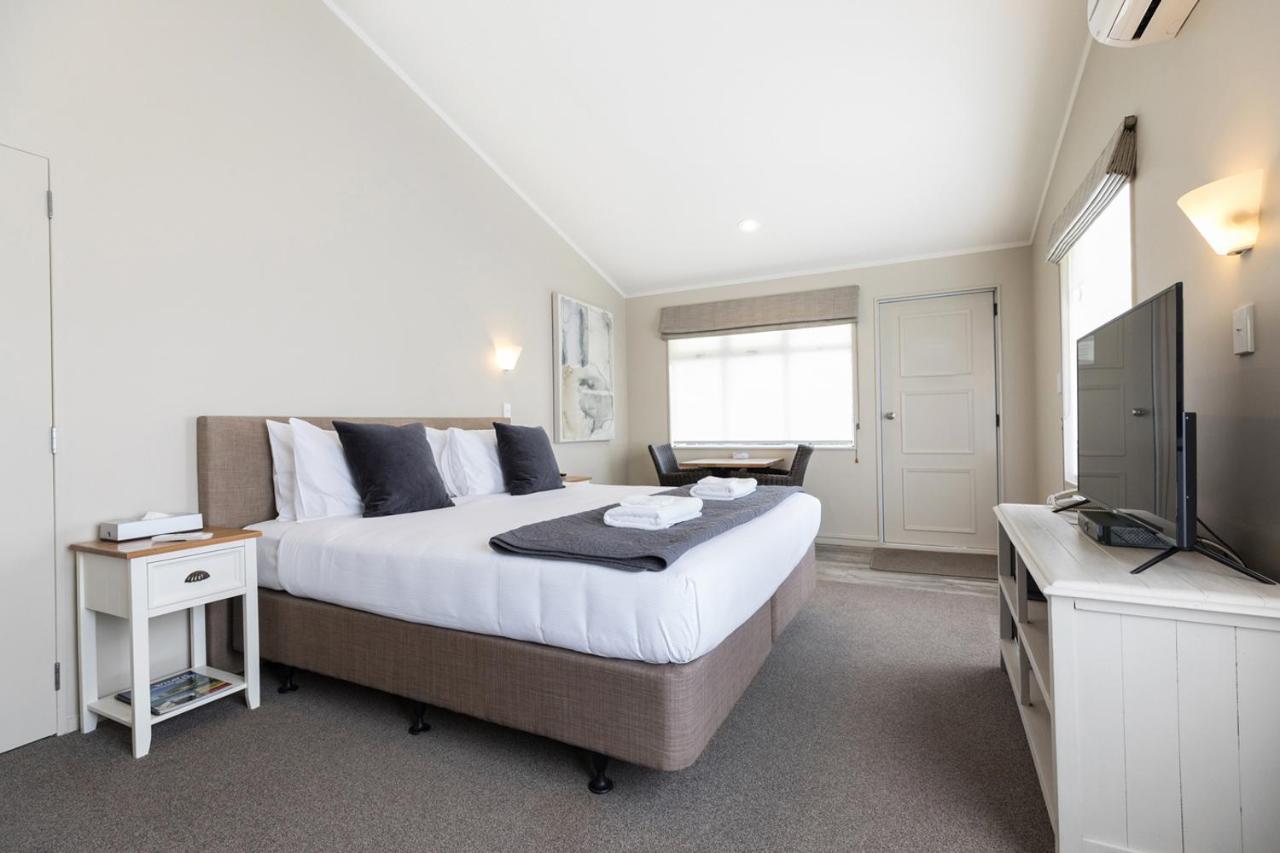 Colonial Court Motor Inn Tauranga Esterno foto