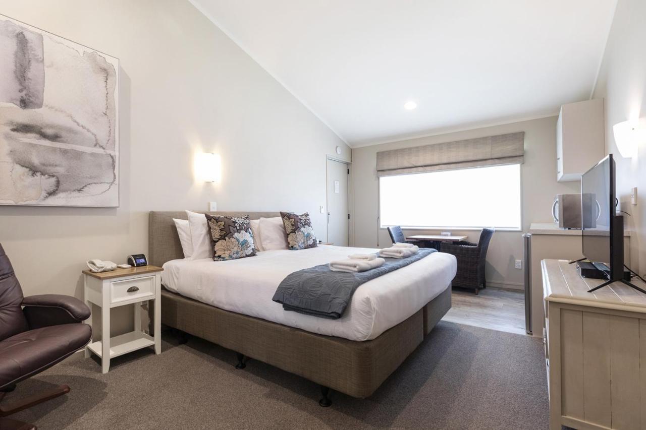 Colonial Court Motor Inn Tauranga Esterno foto
