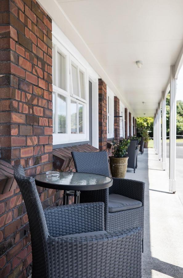 Colonial Court Motor Inn Tauranga Esterno foto